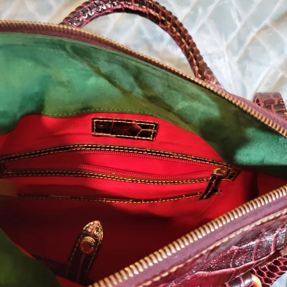 Dooney & Bourke Croco Fino Small Leather Satchel Bordeaux ~ Stunning! FINAL! - Picture 11 of 16